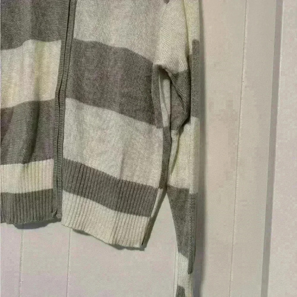 FIA Italia Sweater Womens M Handloomed Gray &Whit New no tag Full Zip Collared - Picture 8 of 12